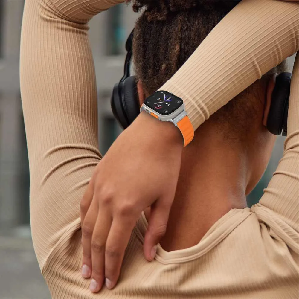 Dolomites Silicone Reversible Magnetic Strap (Black / Orange 49/45/44/42MM) - Image 4